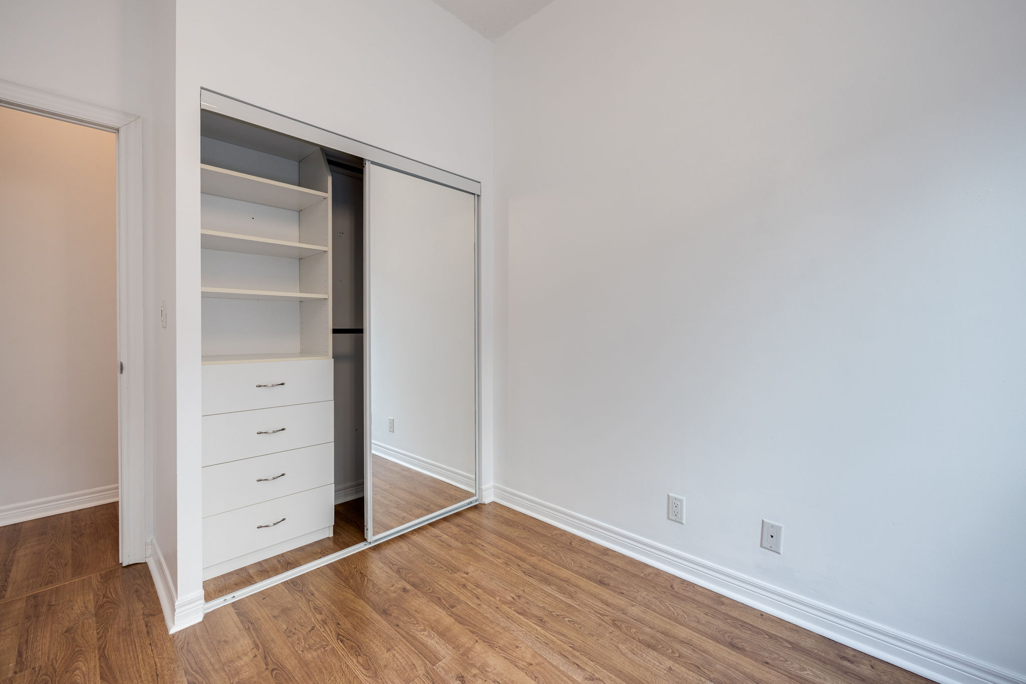 Toronto property showcase — delivered property photograph 21
