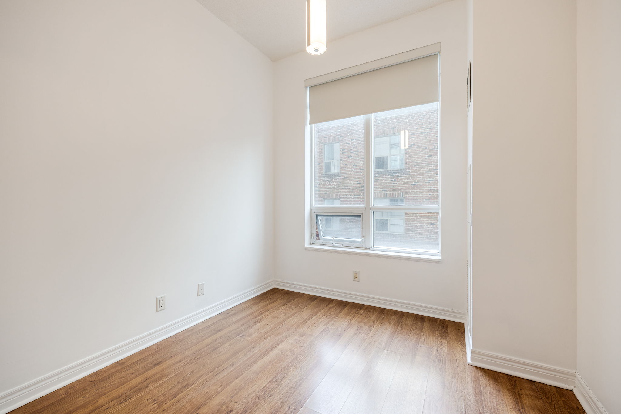 Toronto property showcase — delivered property photograph 47
