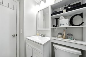  Photo 39