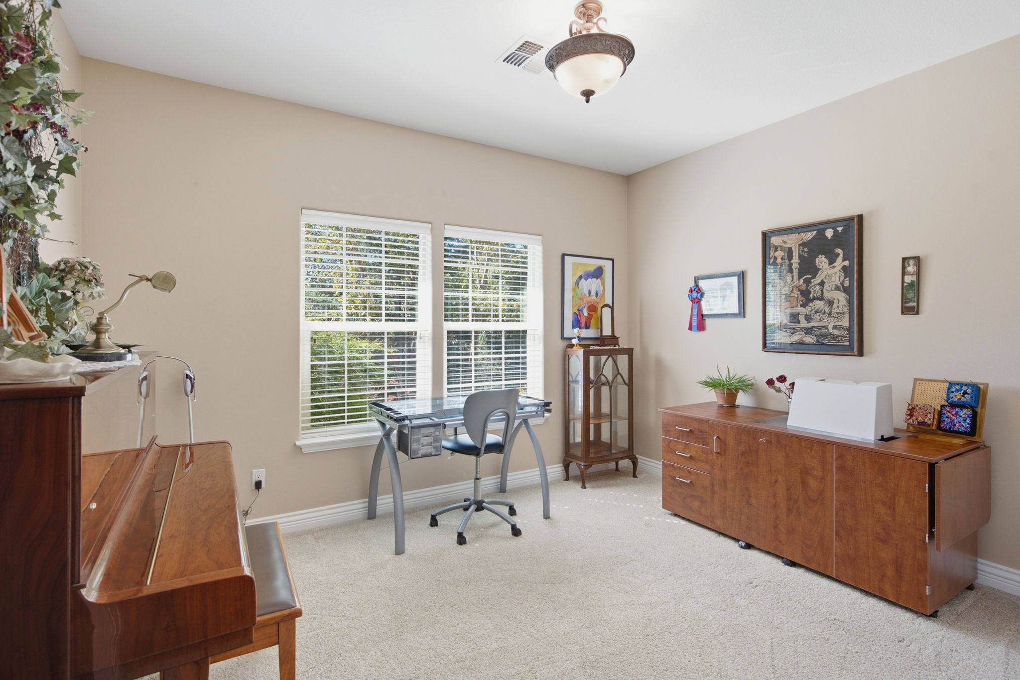  Photo 49