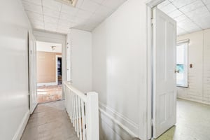 N Watertown St-S1209-023.jpg