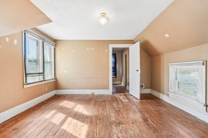 N Watertown St-S1209-029.jpg