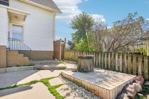 N Watertown St-S1209-039.jpg