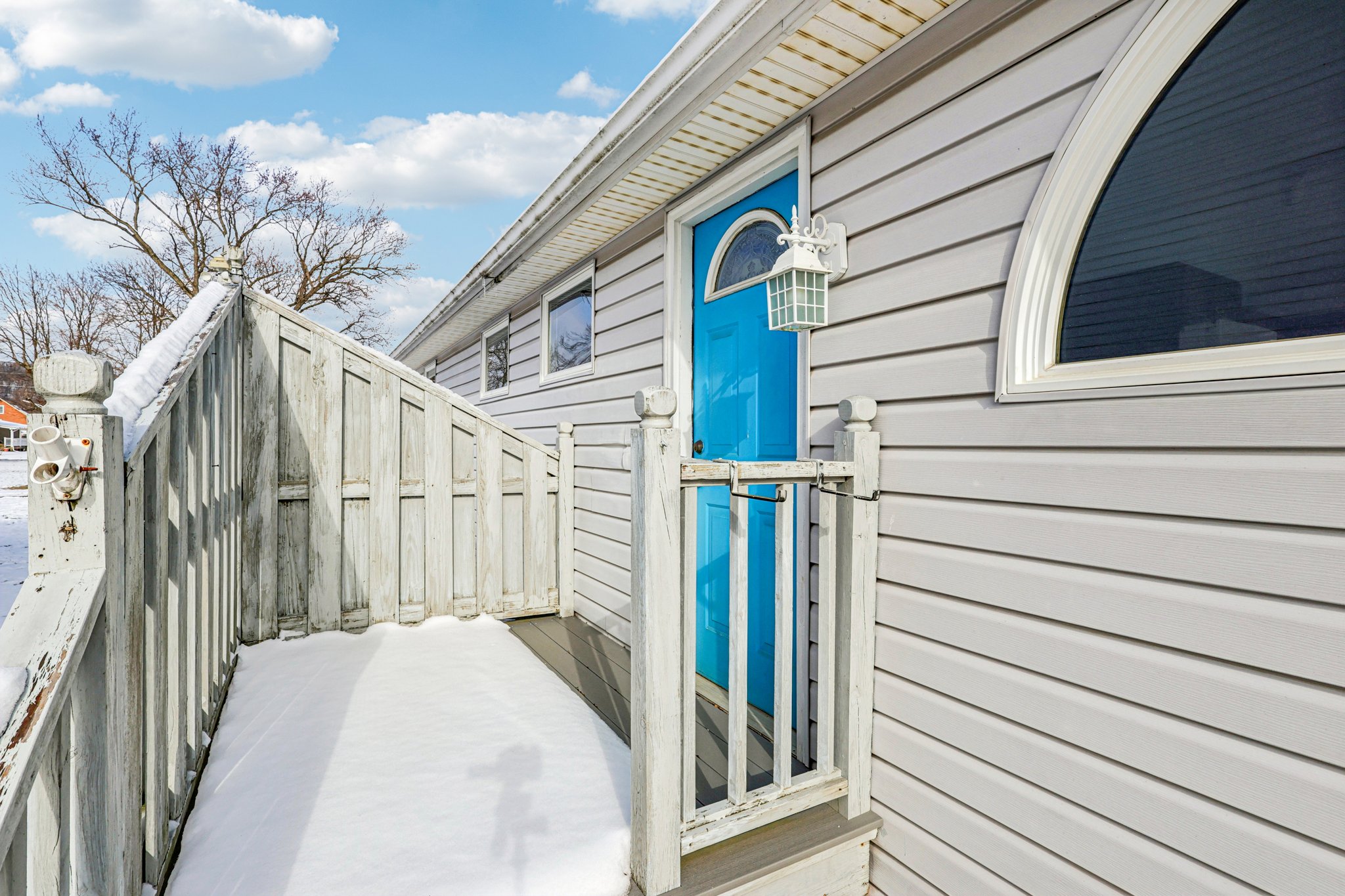 212 Pine St-S0612-008.jpg