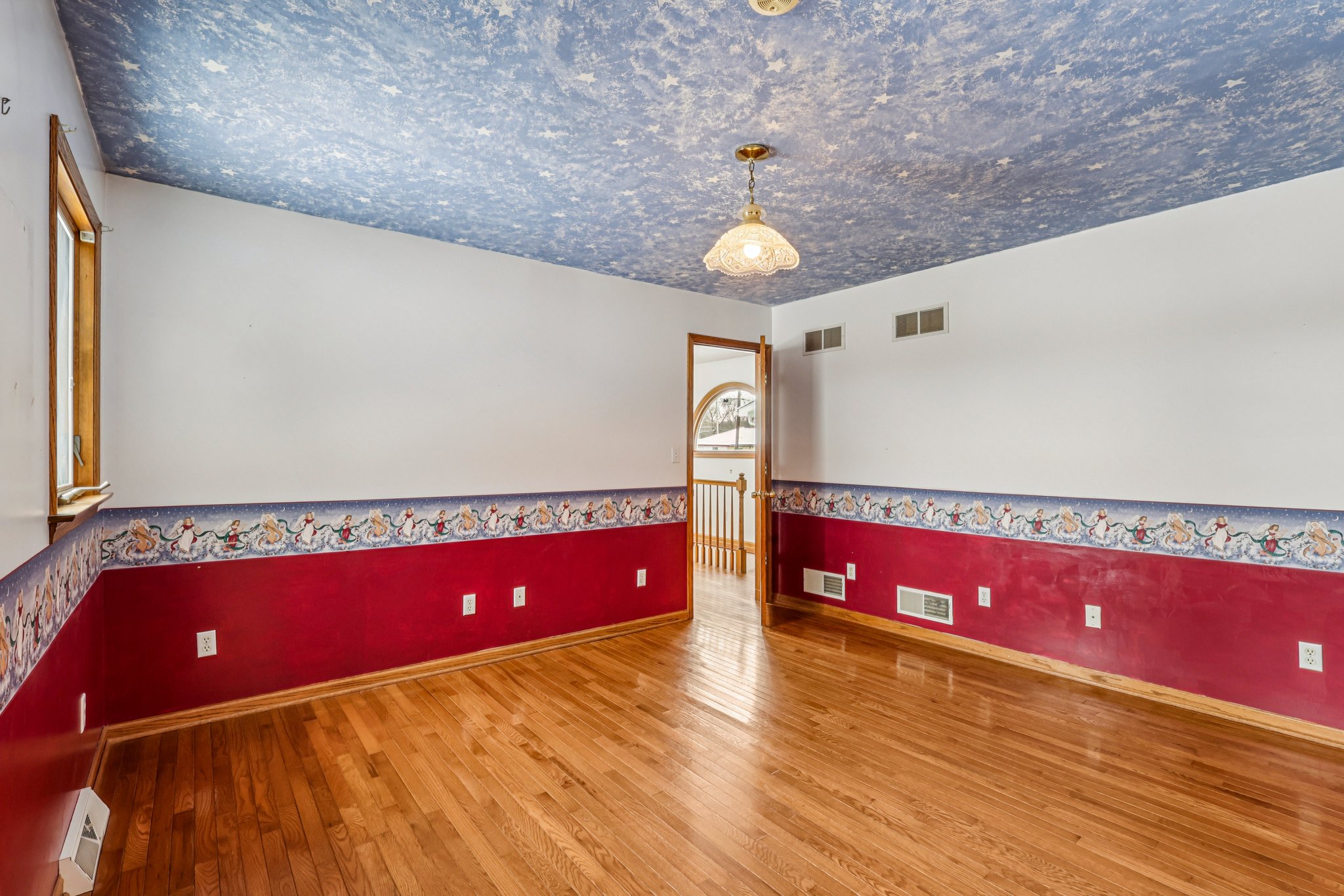 212 Pine St-S0612-030.jpg