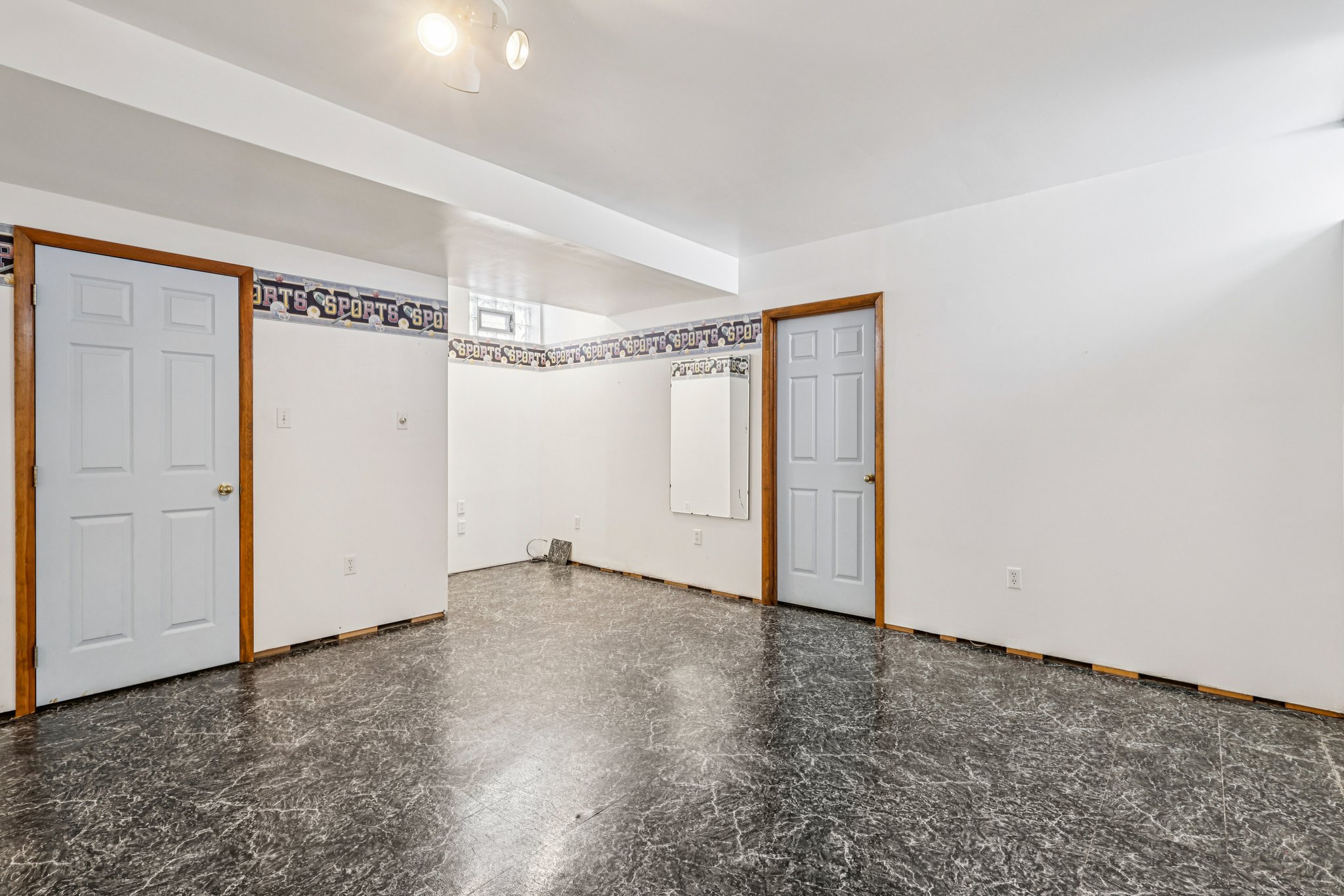 212 Pine St-S0612-046.jpg