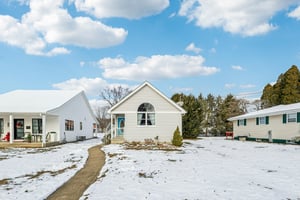 212 Pine St-S0612-001.jpg