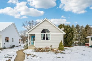 212 Pine St-S0612-005.jpg