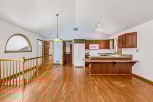 212 Pine St-S0612-018.jpg