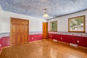 212 Pine St-S0612-026.jpg