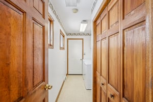 212 Pine St-S0612-036.jpg