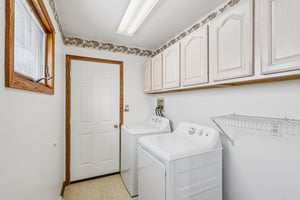 212 Pine St-S0612-056.jpg