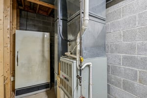 212 Pine St-S0612-062.jpg