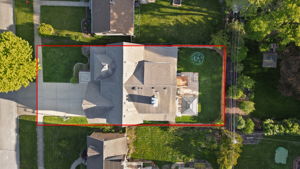  Photo 33