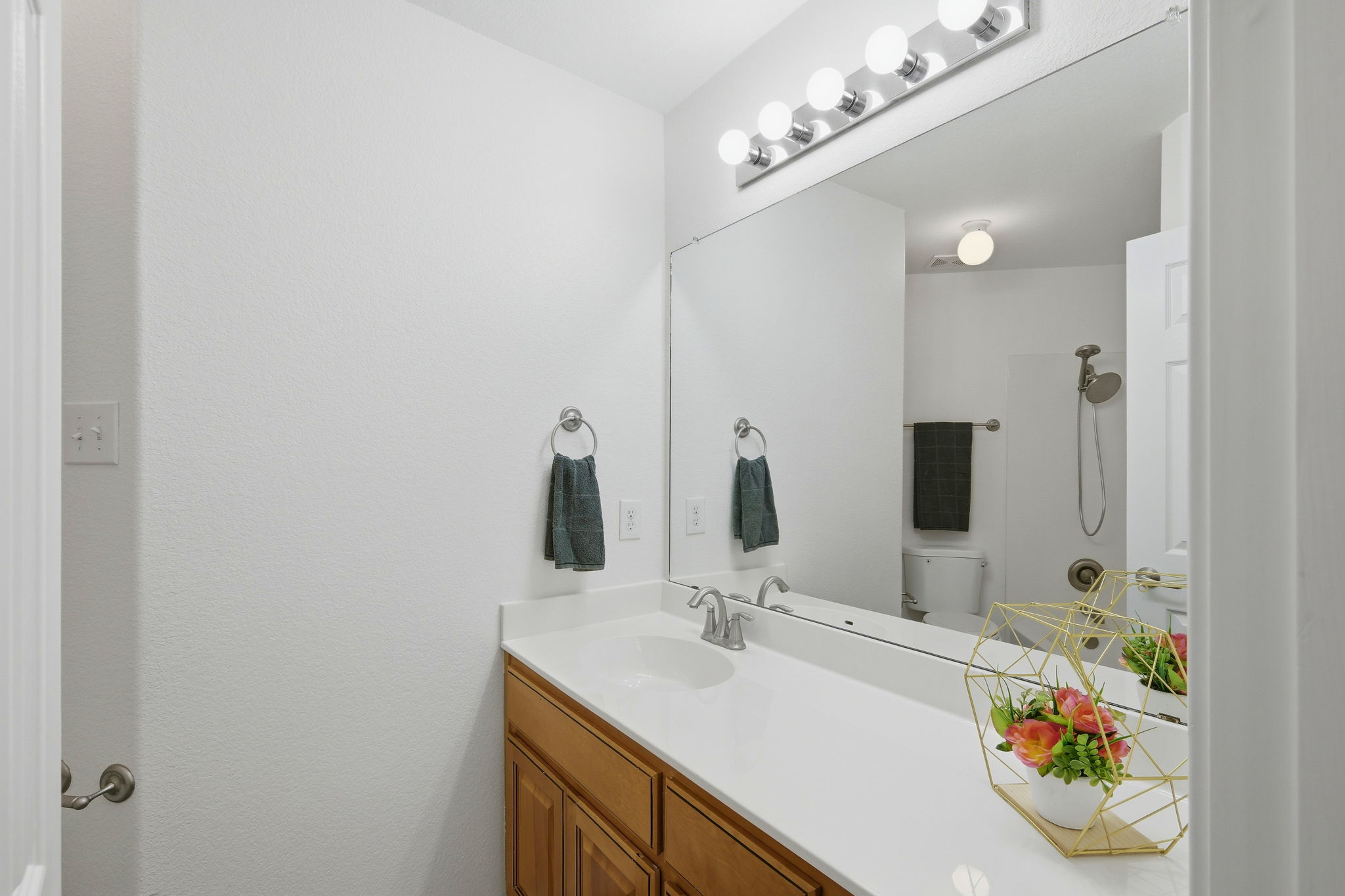 Hall Bathroom