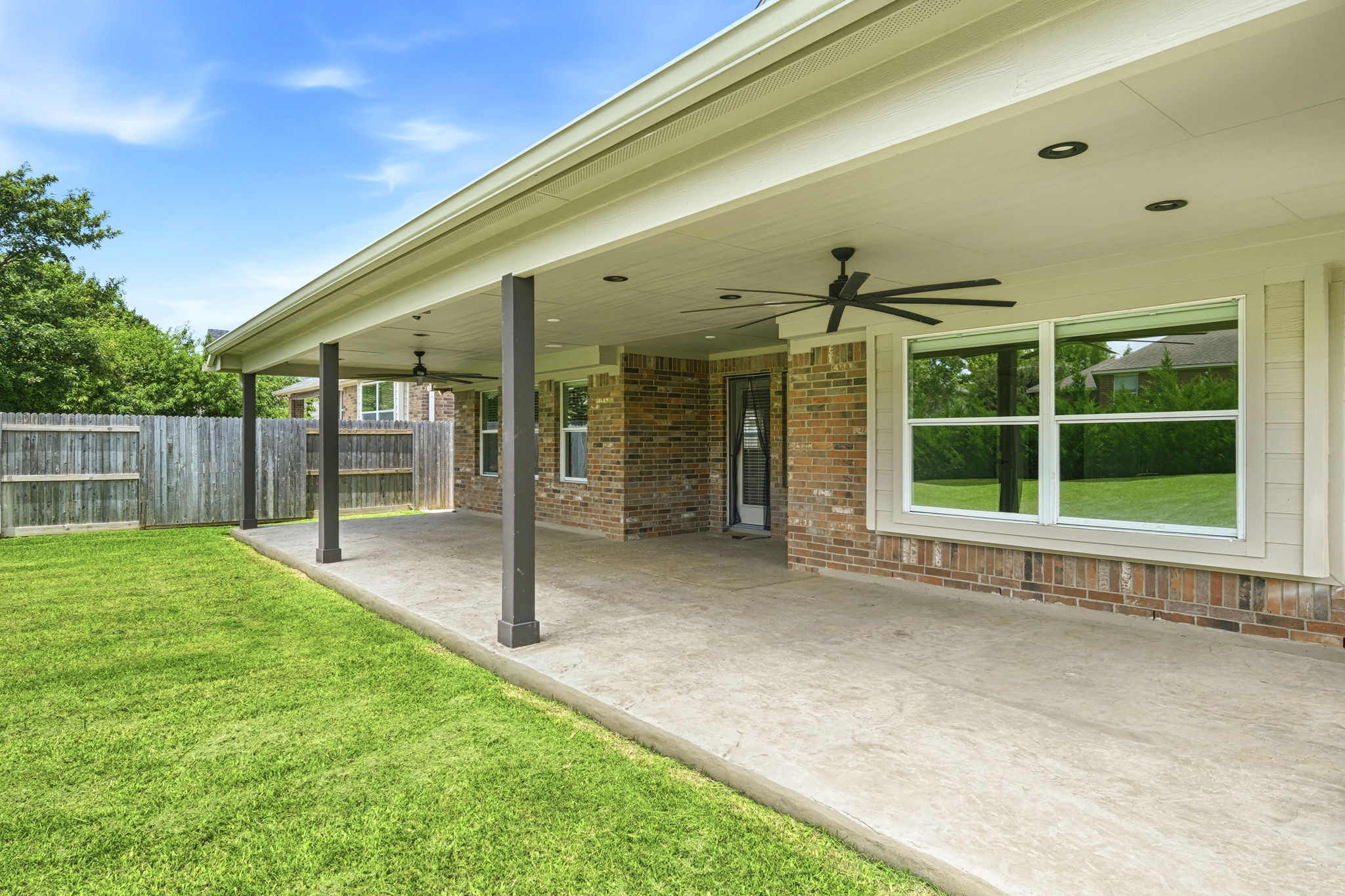 Covered Patio/Back of House