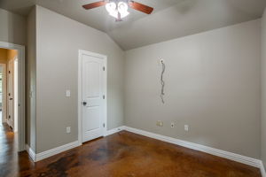  Photo 38