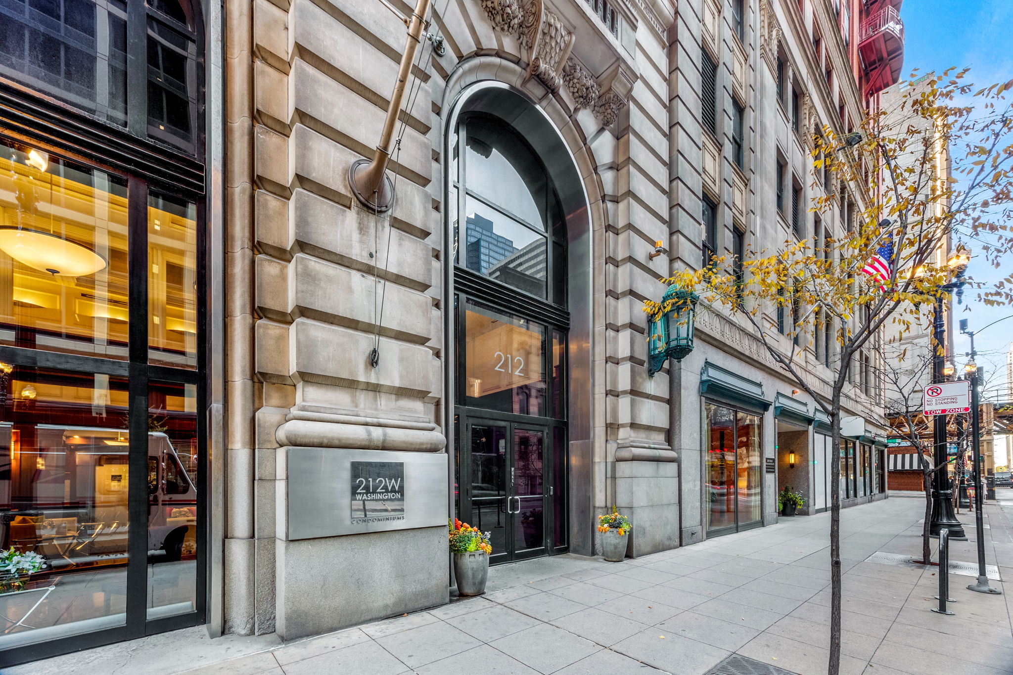 212 W Washington St 906, Chicago, IL 60606