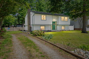  Photo 0