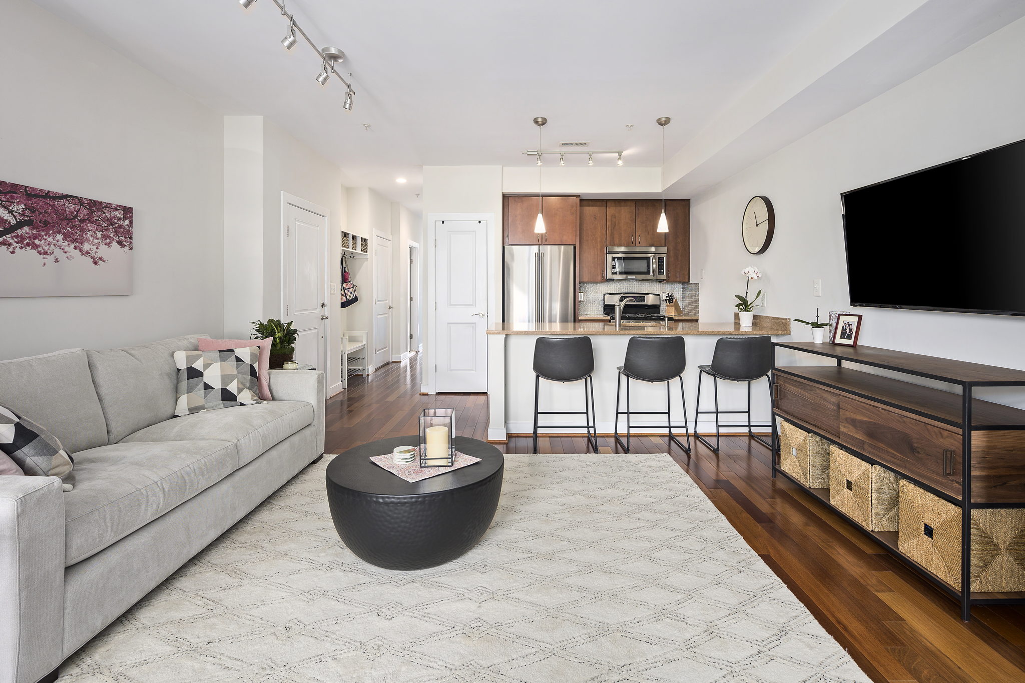 2121 11th St NW, Washington, DC 20001, USA Photo 18
