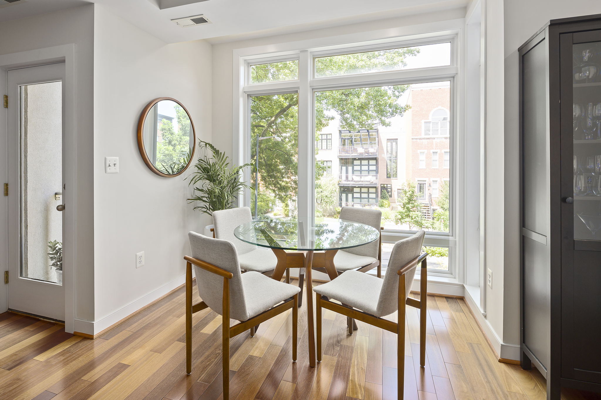 2121 11th St NW, Washington, DC 20001, USA Photo 24