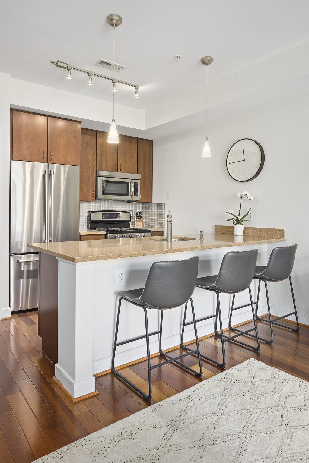 2121 11th St NW, Washington, DC 20001, USA Photo 12