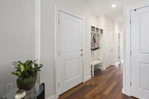 2121 11th St NW, Washington, DC 20001, USA Photo 8
