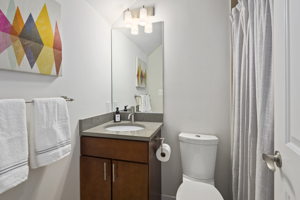2121 11th St NW, Washington, DC 20001, USA Photo 40