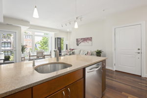2121 11th St NW, Washington, DC 20001, USA Photo 15