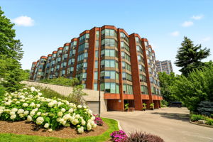  Photo 0