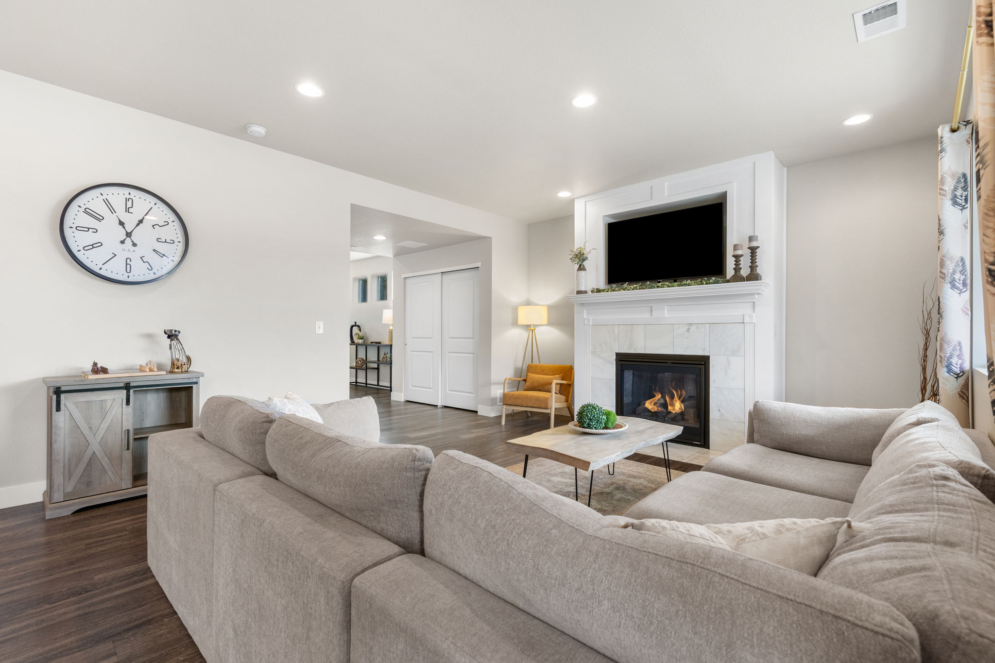 Neutral Colors Make for Easy Decorating