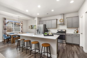 Center Island with Quartz Countertop
