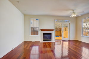  Delven Way-008