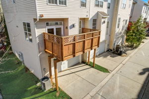  Delven Way-049