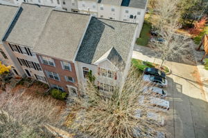  Delven Way-041