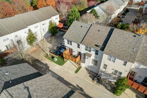  Delven Way-045