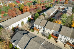  Delven Way-058