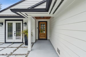 Front Entry Detail