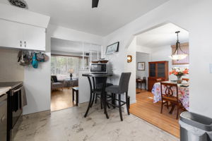 11. 2122 Wascana St. - Kitchen