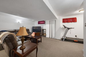 19. 2122 Wascana St. - Basement