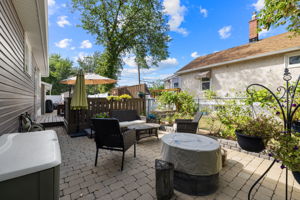 26. 2122 Wascana St. - Backyard