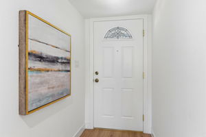 005_F8_2123 Leon Dr