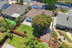 006_F8_2123 Leon Dr