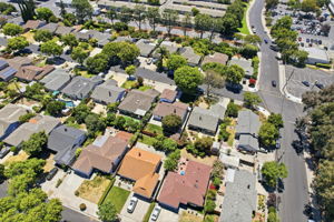 011_F8_2123 Leon Dr