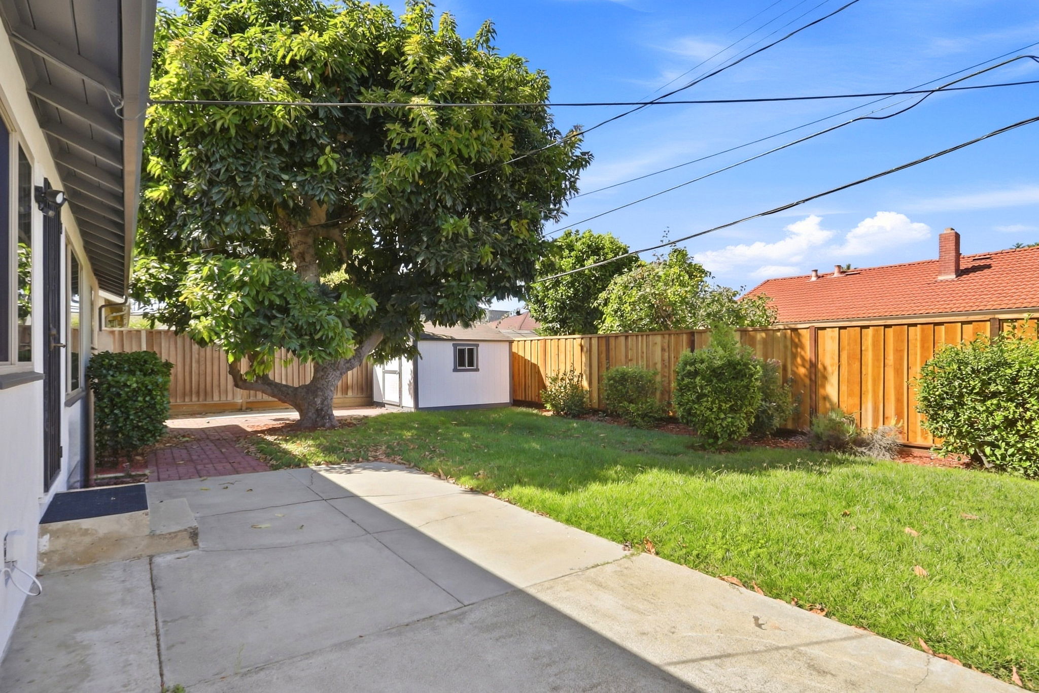 038_F8_2123 Leon Dr