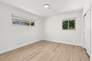021_F8_2123 Leon Dr