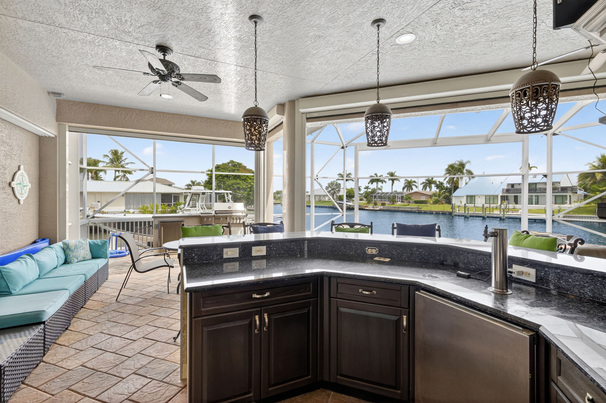 Outdoor Kitchen 2 of 2