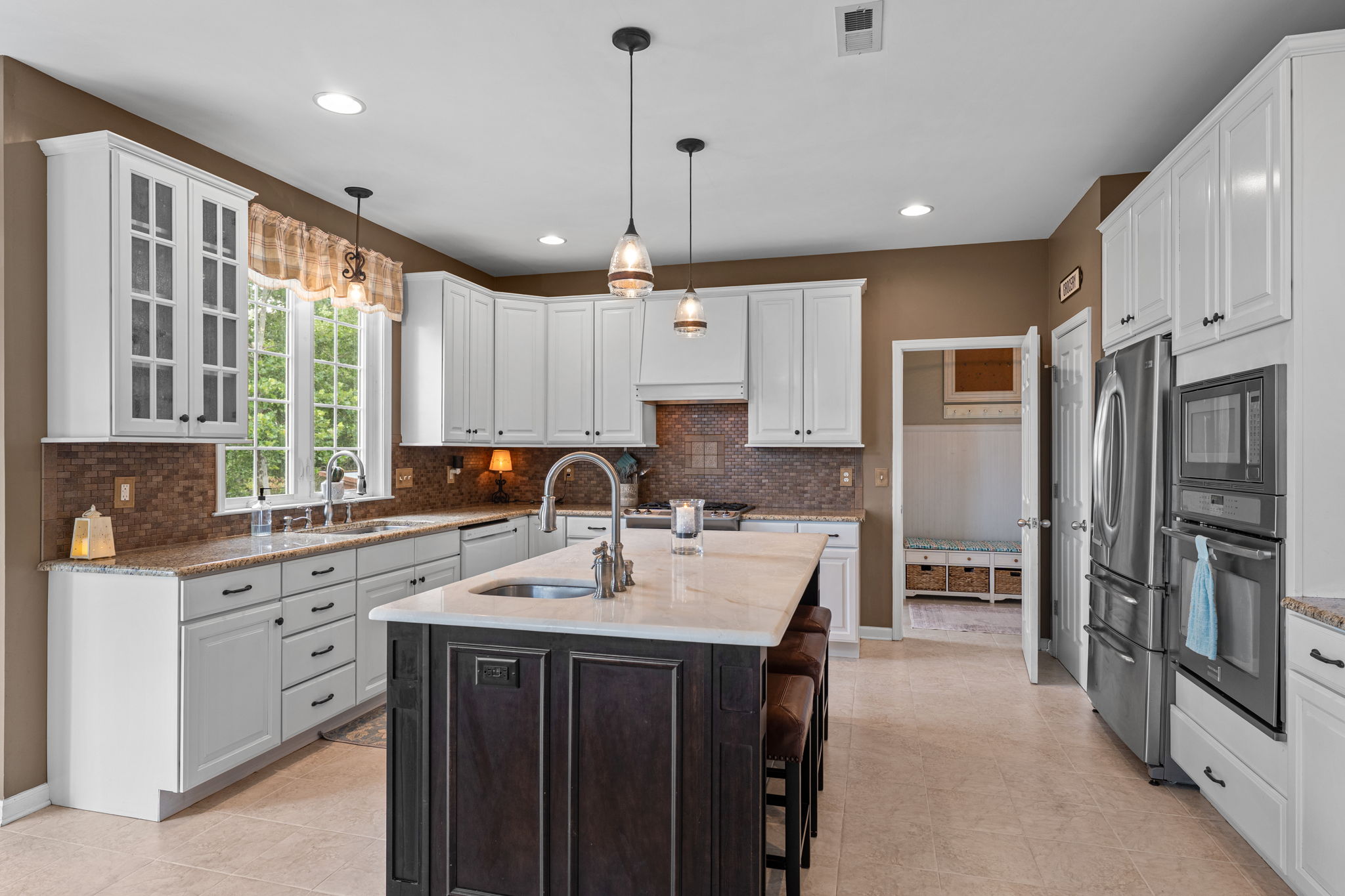 Gourmet Kitchen with Center Island