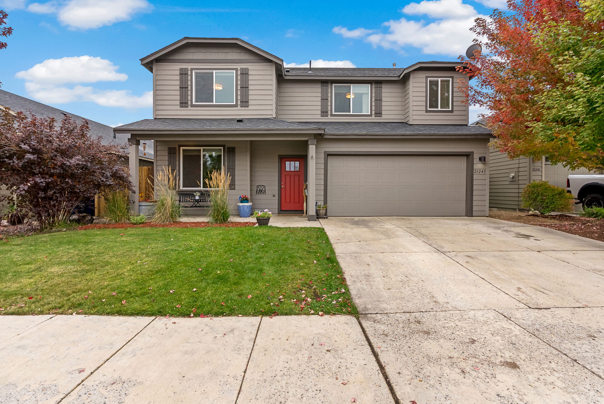  Photo 28