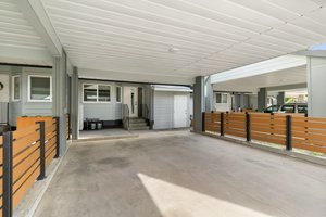 2125 Burtch Rd #111, Kelowna, BC V1Y 8N1, Canada Photo 2